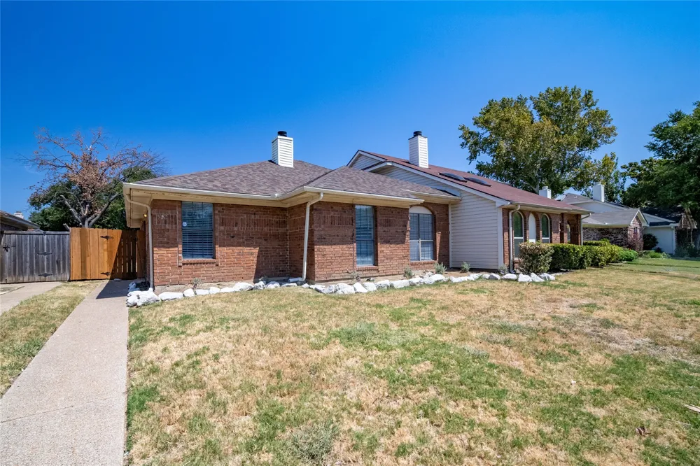 562 Stringfellow Drive Coppell, TX 75019