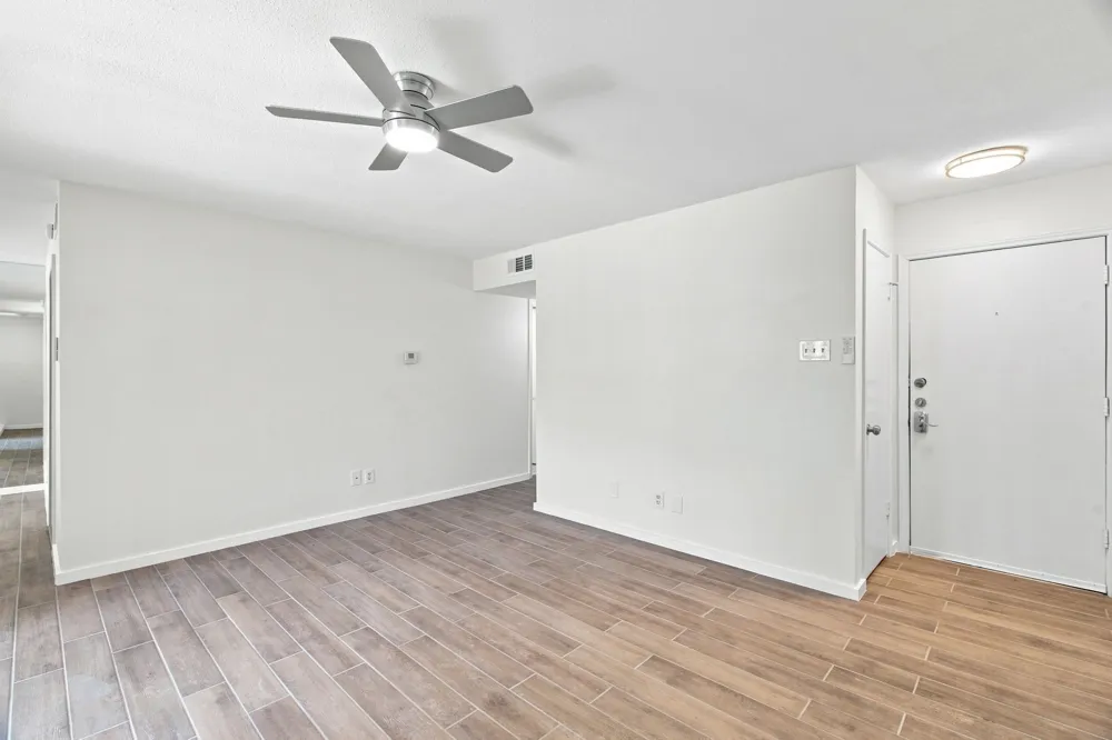 15151 Berry Trail #910 Dallas, TX 75248