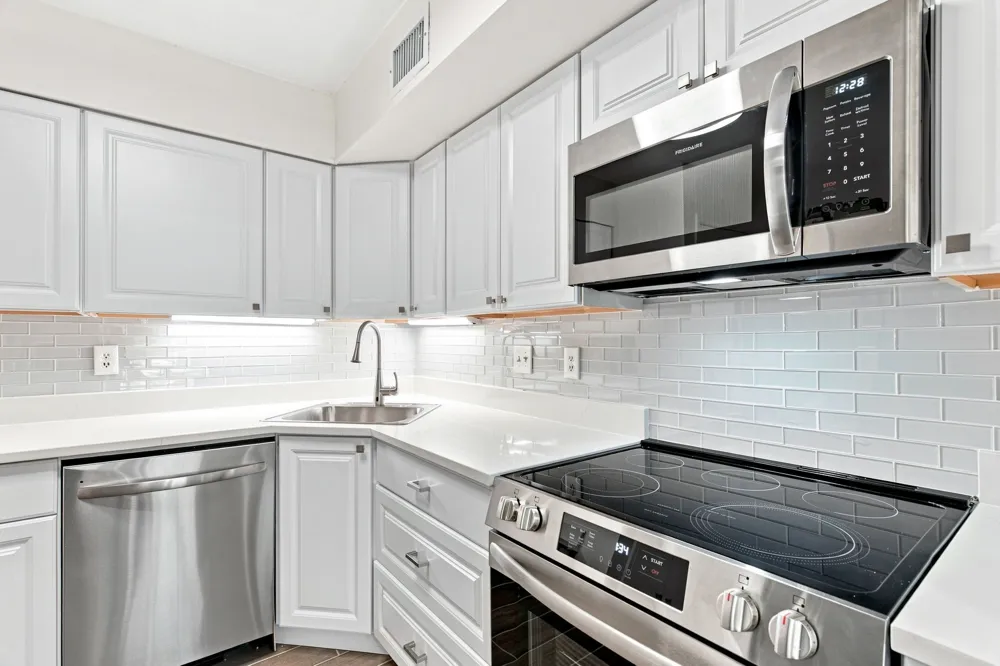 15151 Berry Trail #910 Dallas, TX 75248