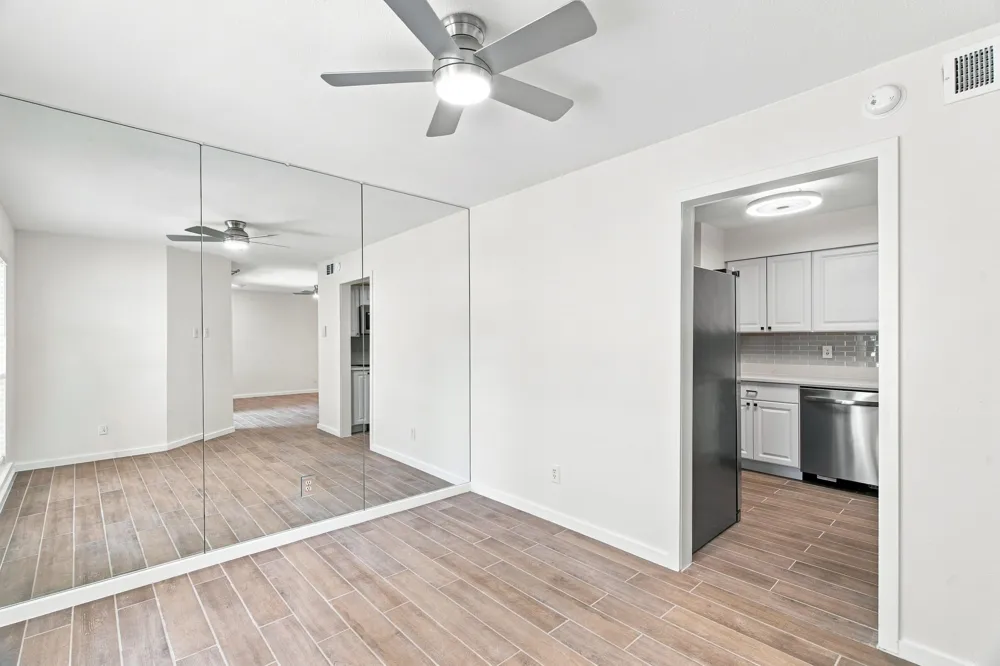 15151 Berry Trail #910 Dallas, TX 75248
