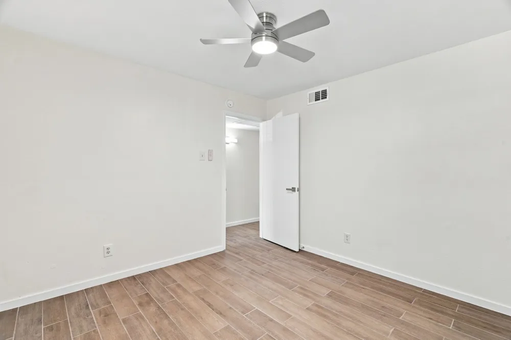 15151 Berry Trail #910 Dallas, TX 75248