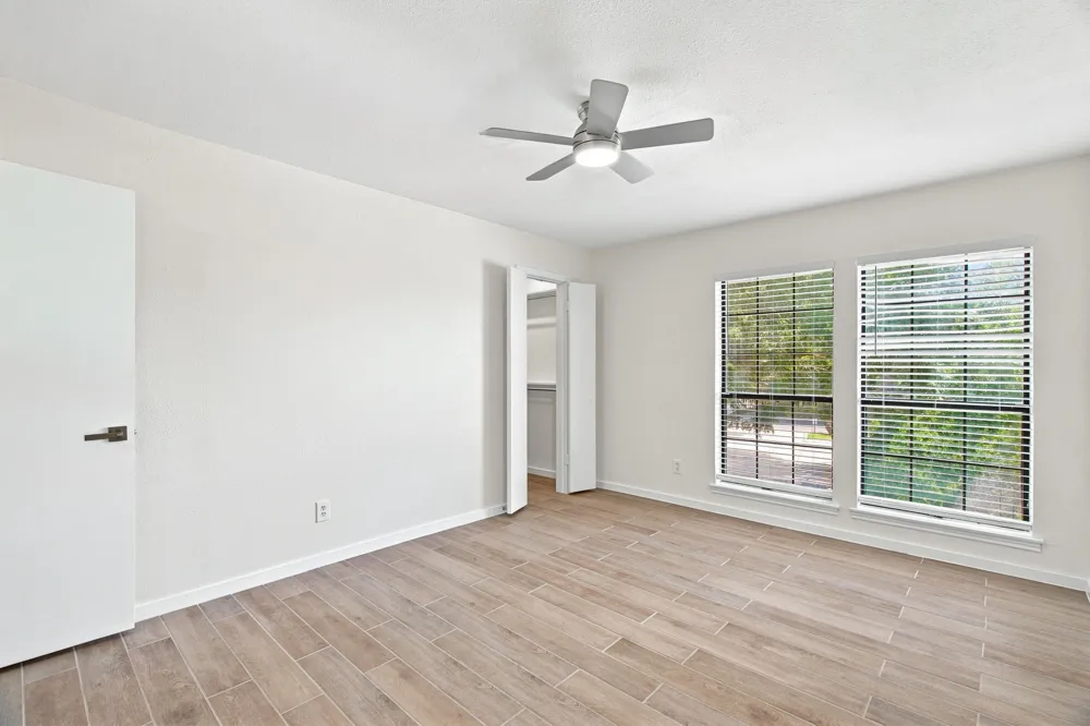 15151 Berry Trail #910 Dallas, TX 75248