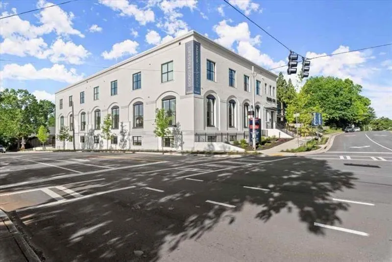 108 Park Place Unit 107 Decatur, GA 30030
