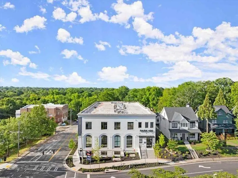 108 Park Place Unit 107 Decatur, GA 30030