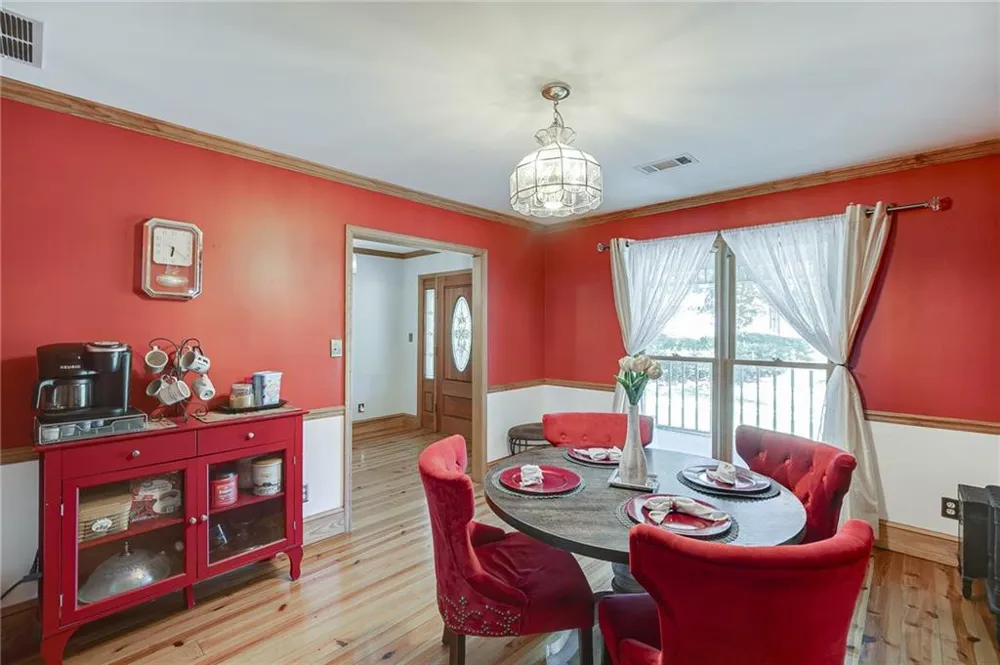 2720 Bay Ridge Drive Loganville, GA 30052