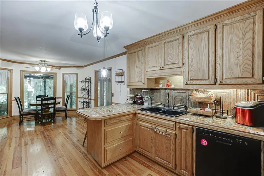 2720 Bay Ridge Drive Loganville, GA 30052