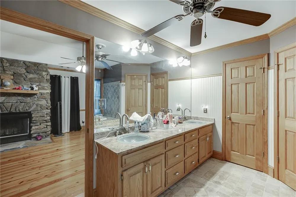 2720 Bay Ridge Drive Loganville, GA 30052