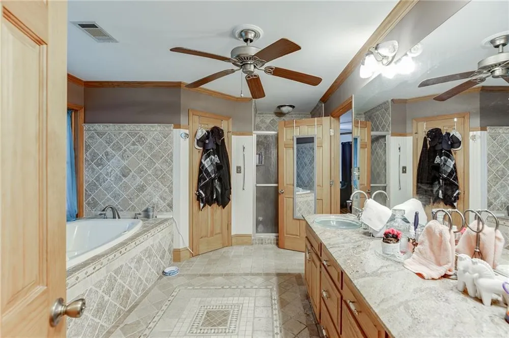 2720 Bay Ridge Drive Loganville, GA 30052