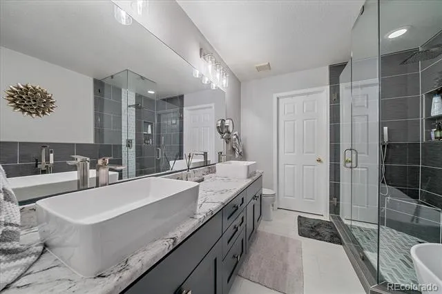 9497 Southern Hills Circle #B Lone Tree, CO 80124