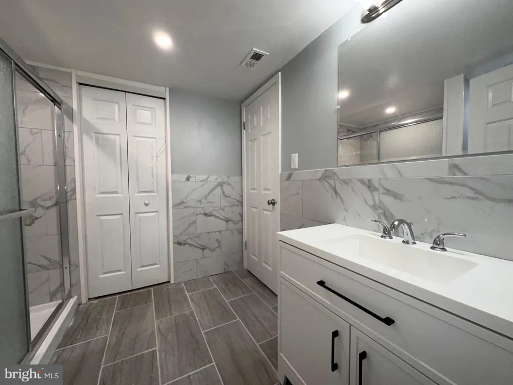 31019 BENNETT PLACE Holland, PA 18966