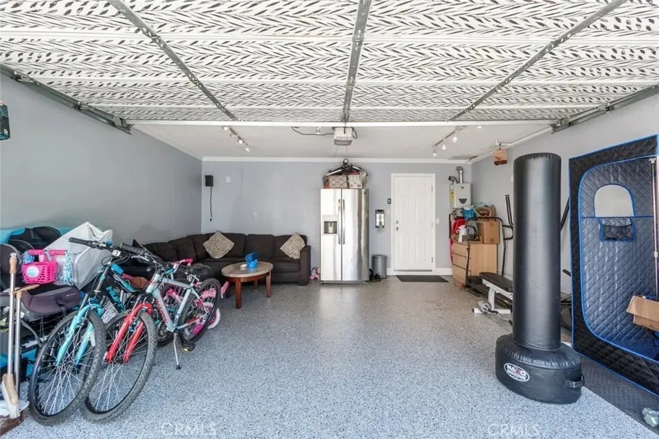 7046 De Celis #6 Los Angeles, CA 91406