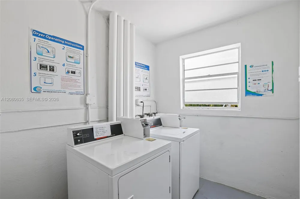 1340 Lincoln Rd #208 Miami Beach, FL 33139