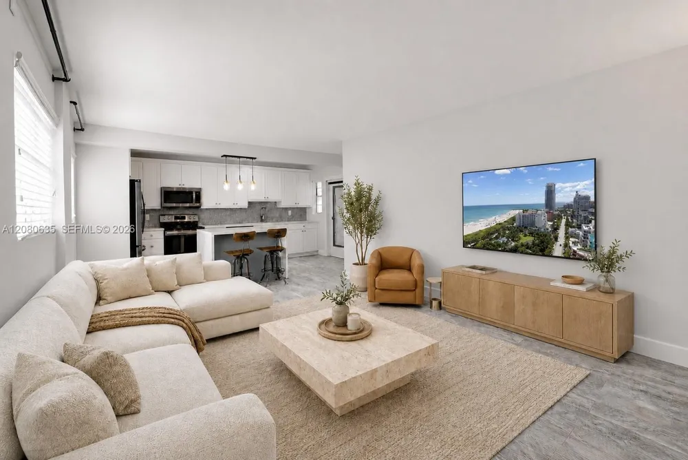 1340 Lincoln Rd #208 Miami Beach, FL 33139