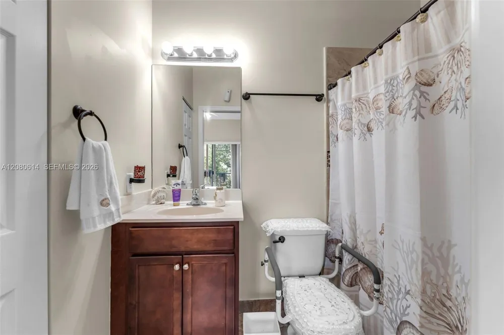 2324 SE 17th Ter Homestead, FL 33035