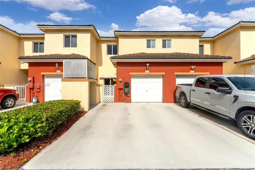 2324 SE 17th Ter Homestead, FL 33035