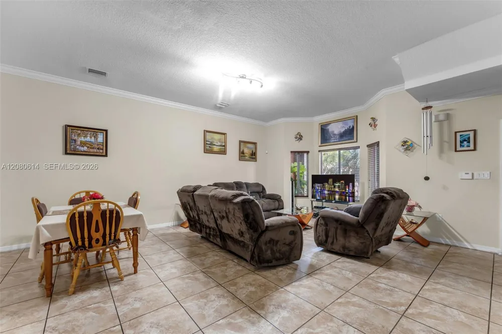 2324 SE 17th Ter Homestead, FL 33035