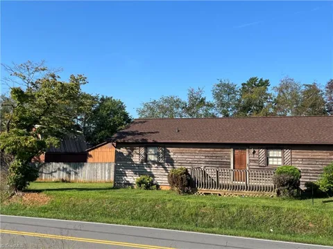 578 Old US Highway 52