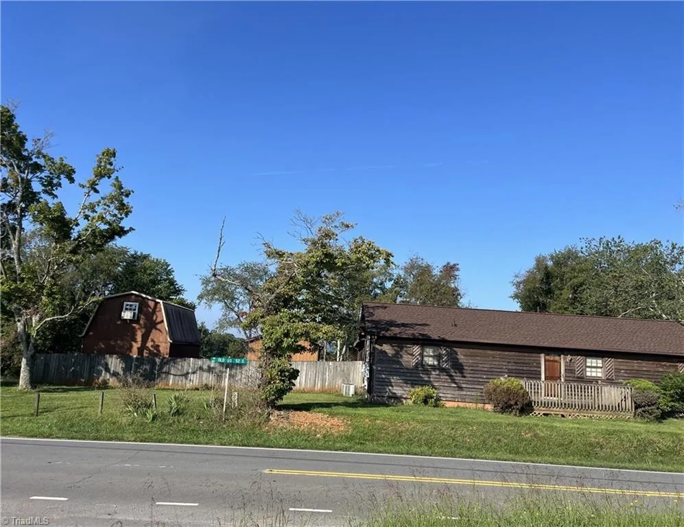 578 Old US Highway 52 Mount Airy, NC 27030