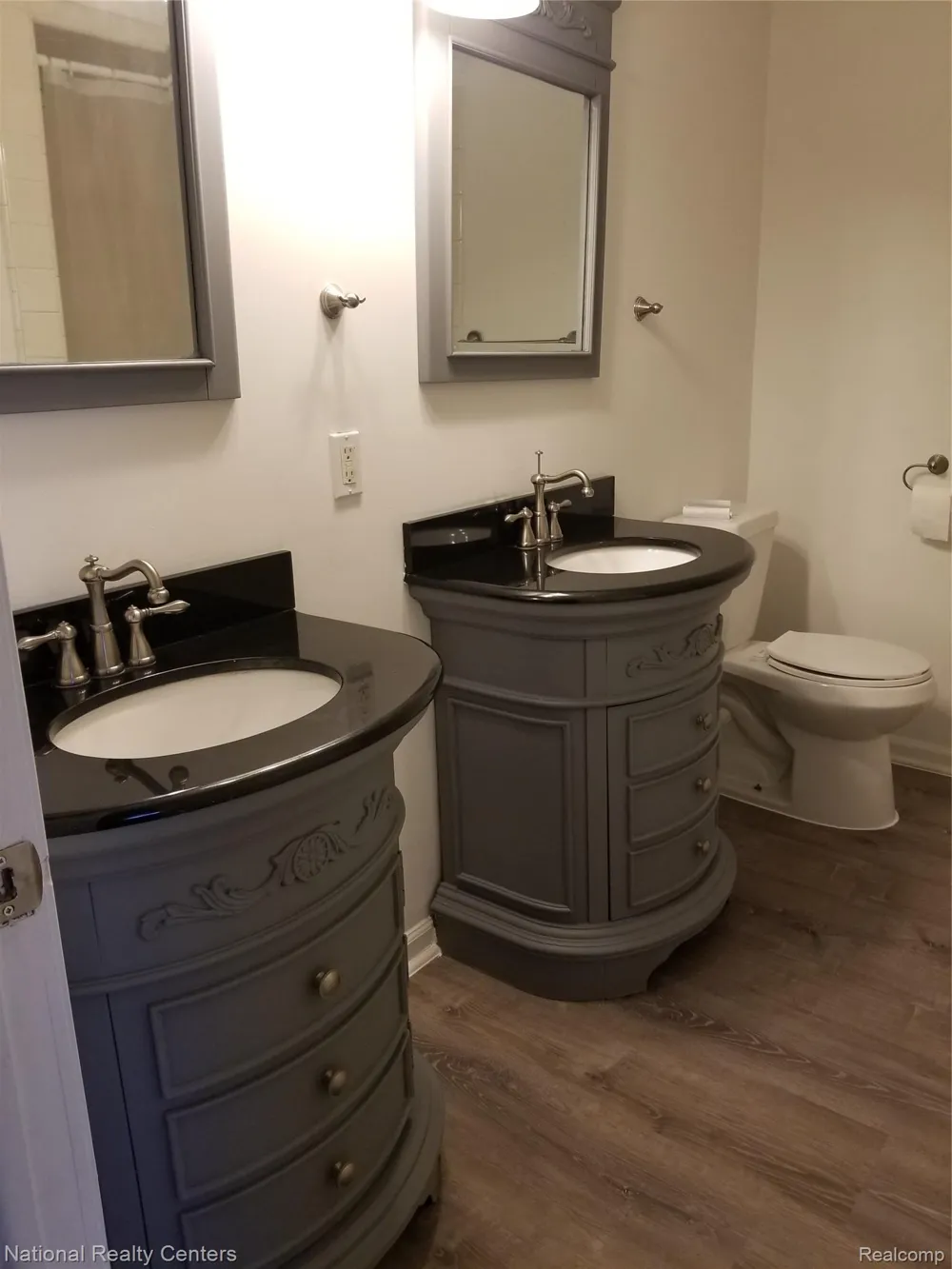 15175 RAPHAEL Warren City, MI 48088