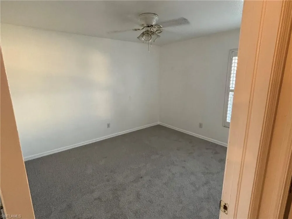 1012 SE 12th Terrace Cape Coral, FL 33990