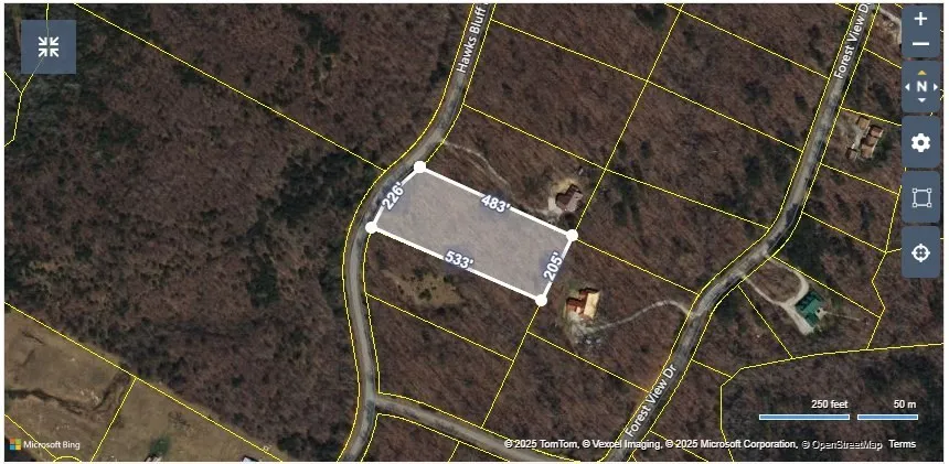 21 Hawks Bluff Rd Spencer, TN 38585
