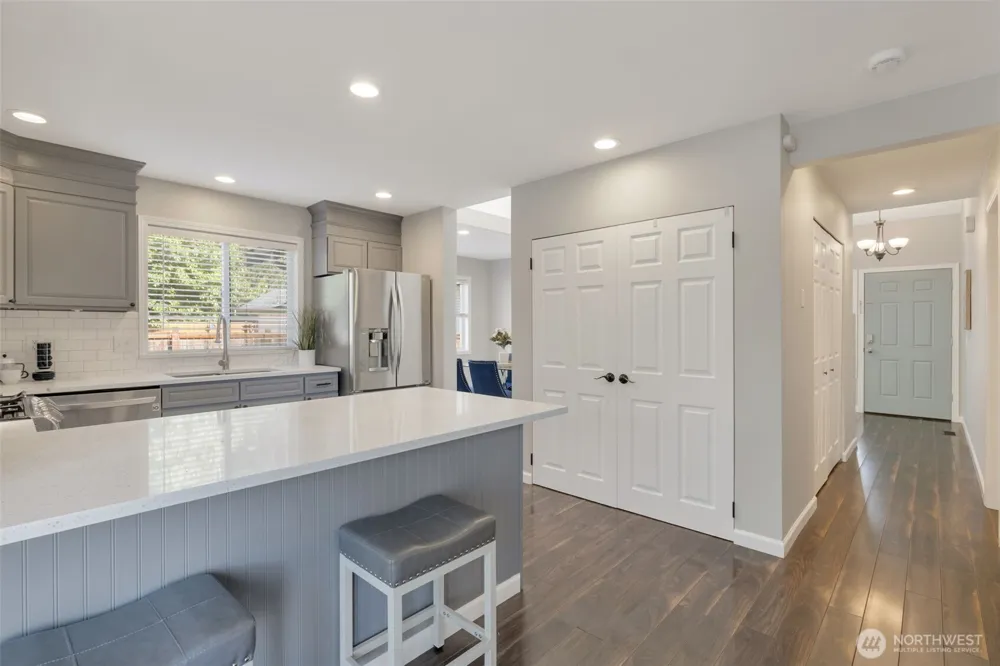 21462 SE 277th Street Maple Valley, WA 98038