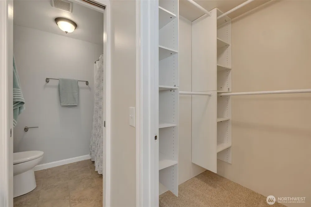 21462 SE 277th Street Maple Valley, WA 98038
