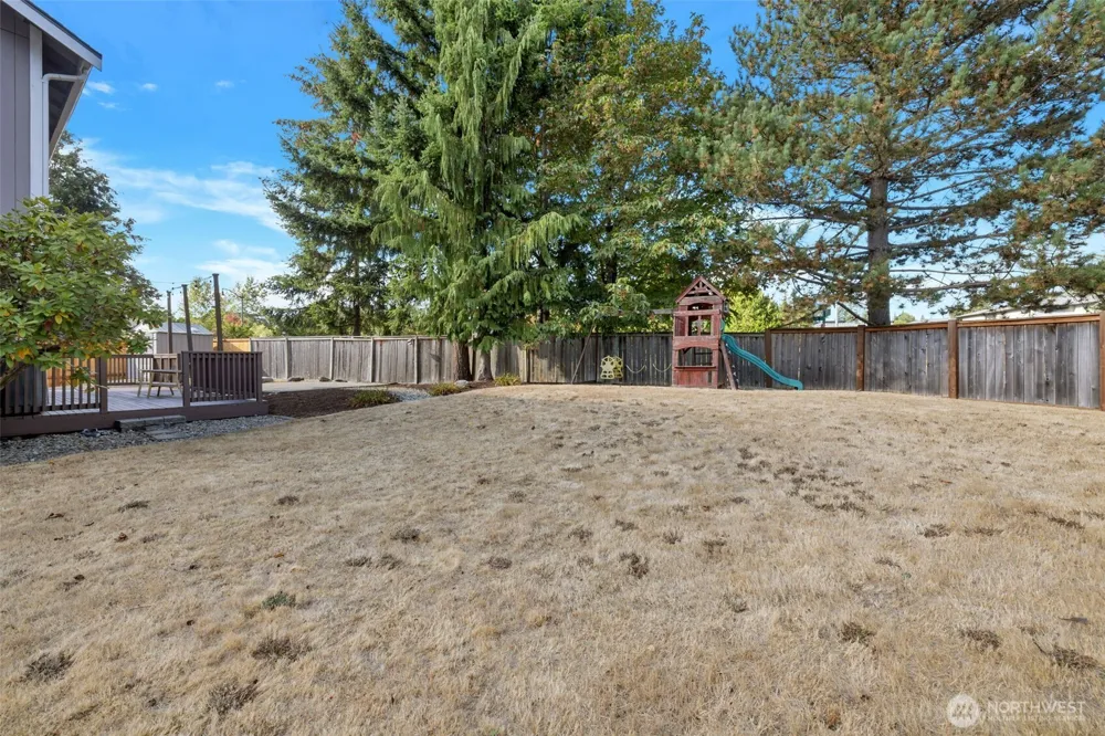 21462 SE 277th Street Maple Valley, WA 98038