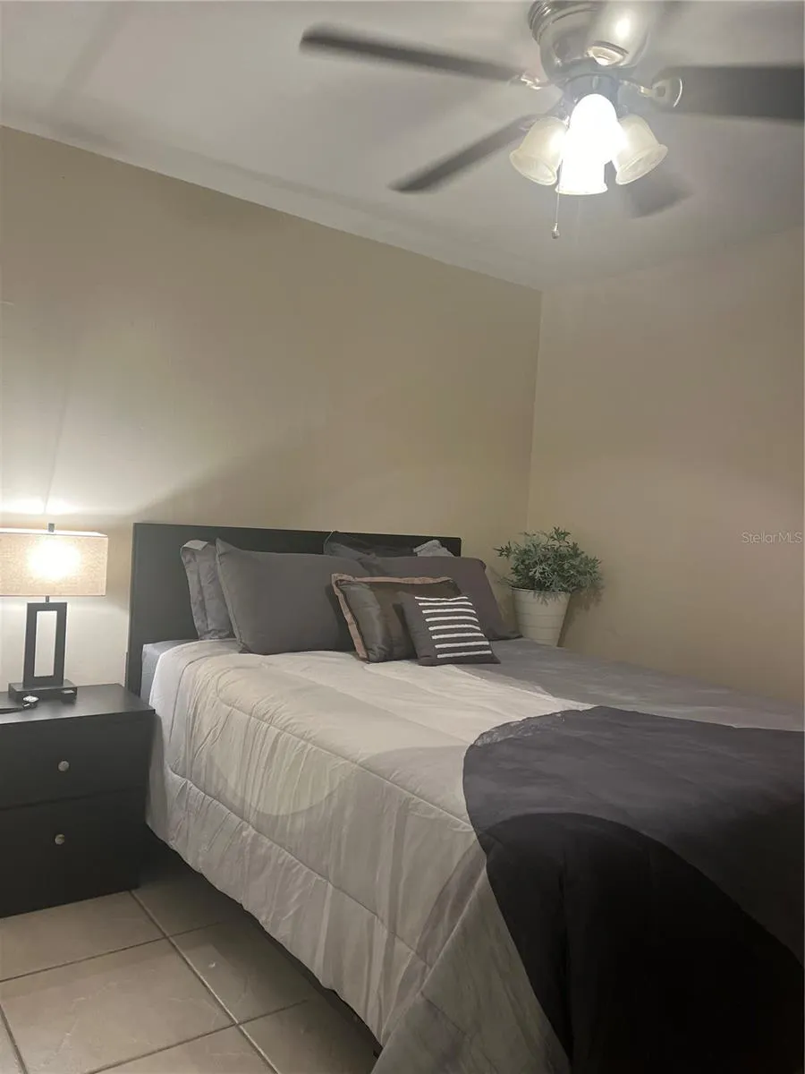 2717 W STATE STREET Tampa, FL 33609