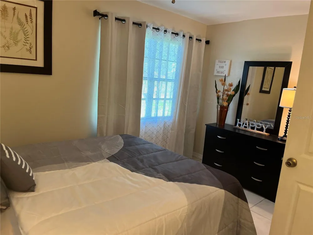 2717 W STATE STREET Tampa, FL 33609
