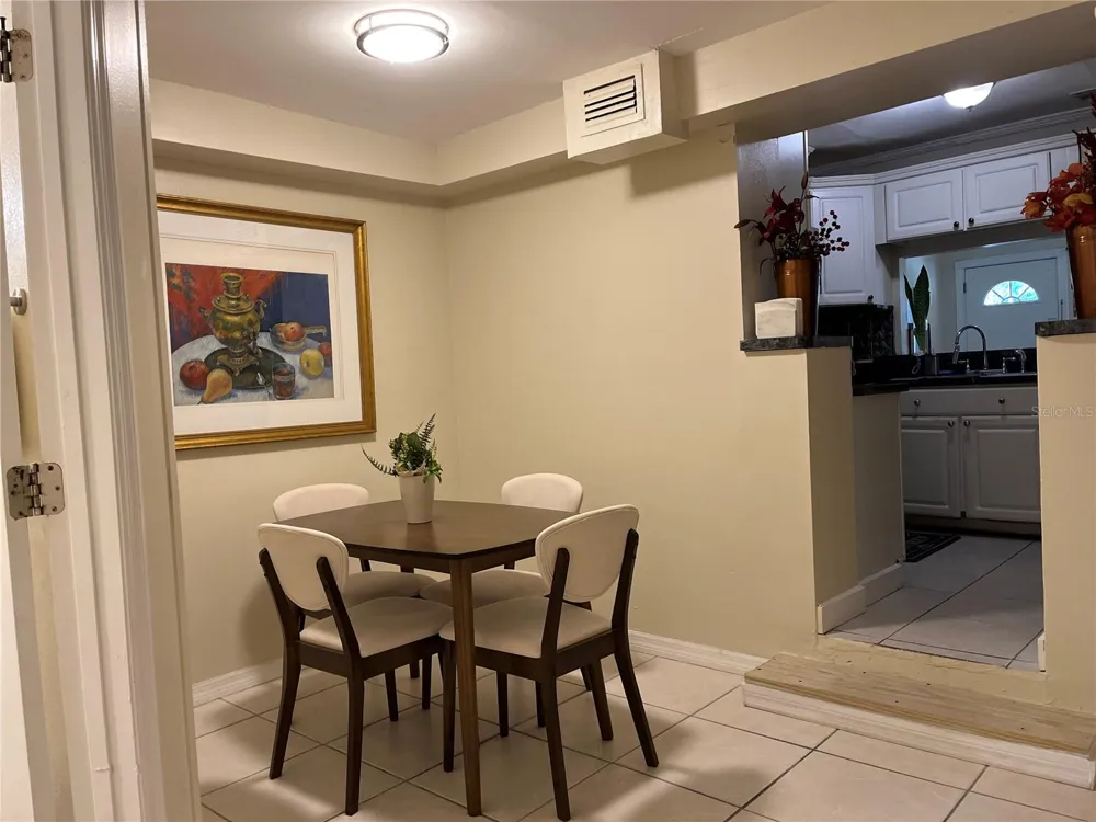 2717 W STATE STREET Tampa, FL 33609