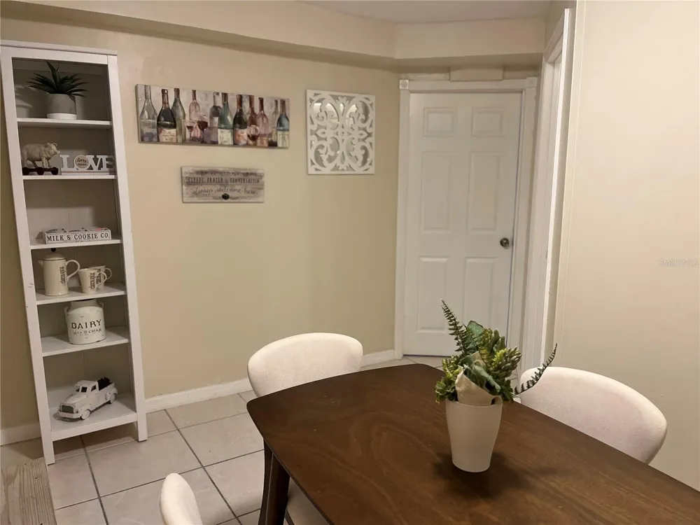 2717 W STATE STREET Tampa, FL 33609