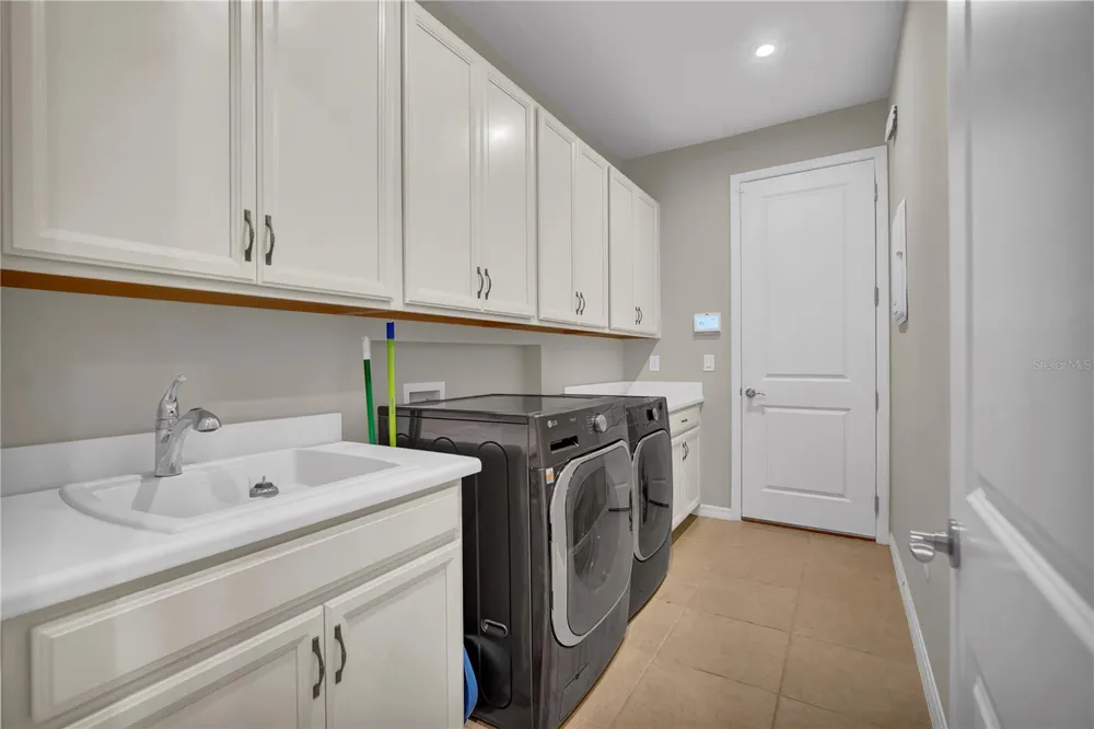 2920 AGOSTINO TERRACE Kissimmee, FL 34746