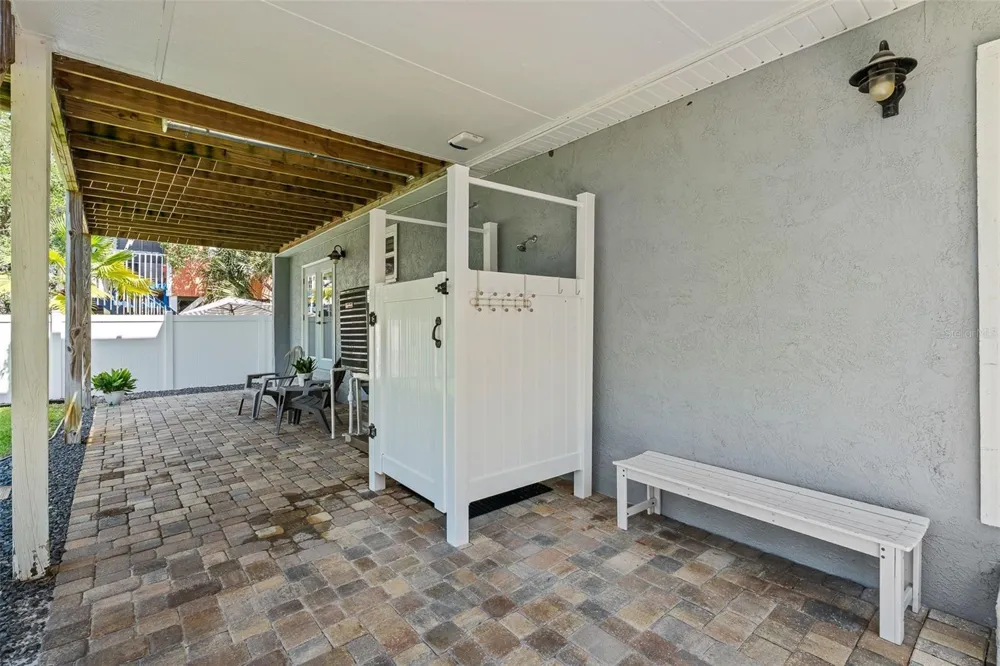 1843 OAK PLACE Flagler Beach, FL 32136
