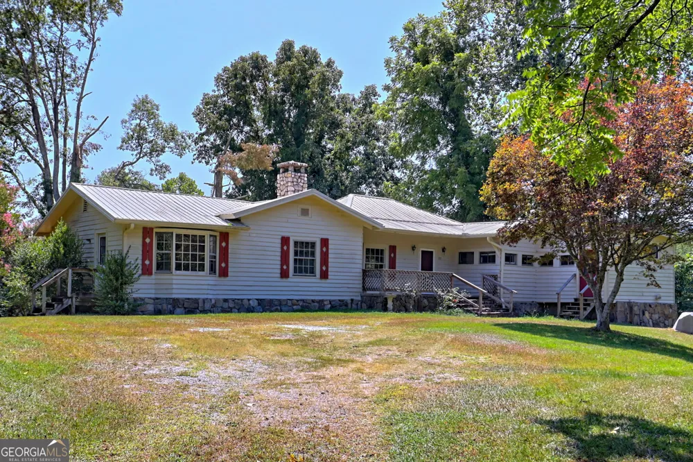 23 Tanglewood LN Lakemont, GA 30552