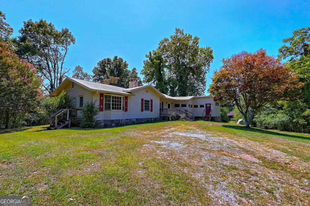 23 Tanglewood LN Lakemont, GA 30552