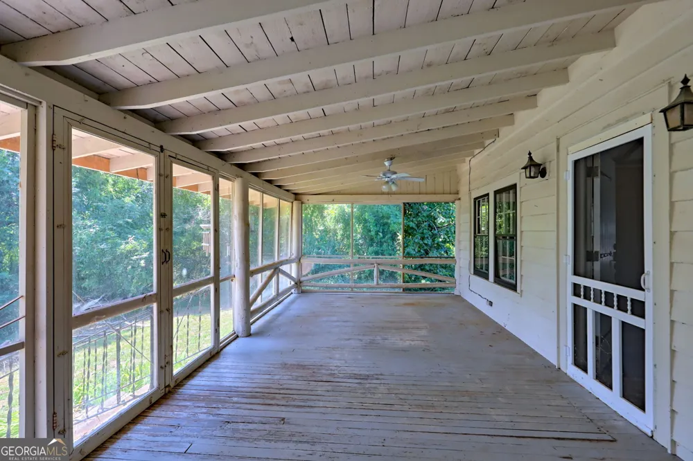 23 Tanglewood LN Lakemont, GA 30552