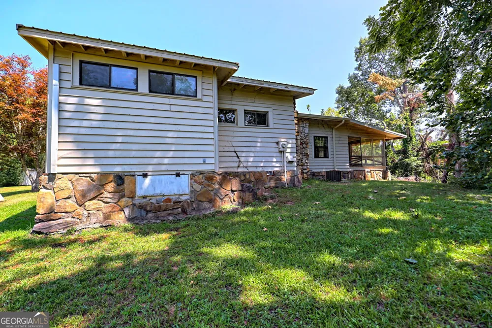 23 Tanglewood LN Lakemont, GA 30552