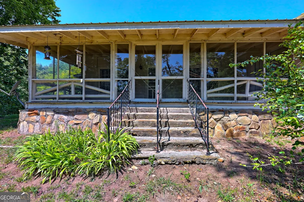 23 Tanglewood LN Lakemont, GA 30552