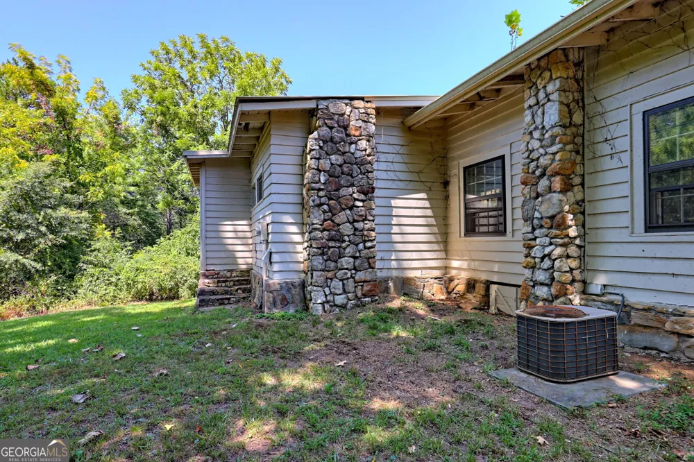23 Tanglewood LN Lakemont, GA 30552