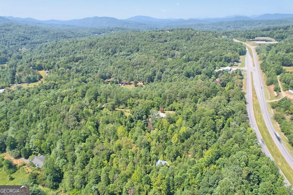 23 Tanglewood LN Lakemont, GA 30552