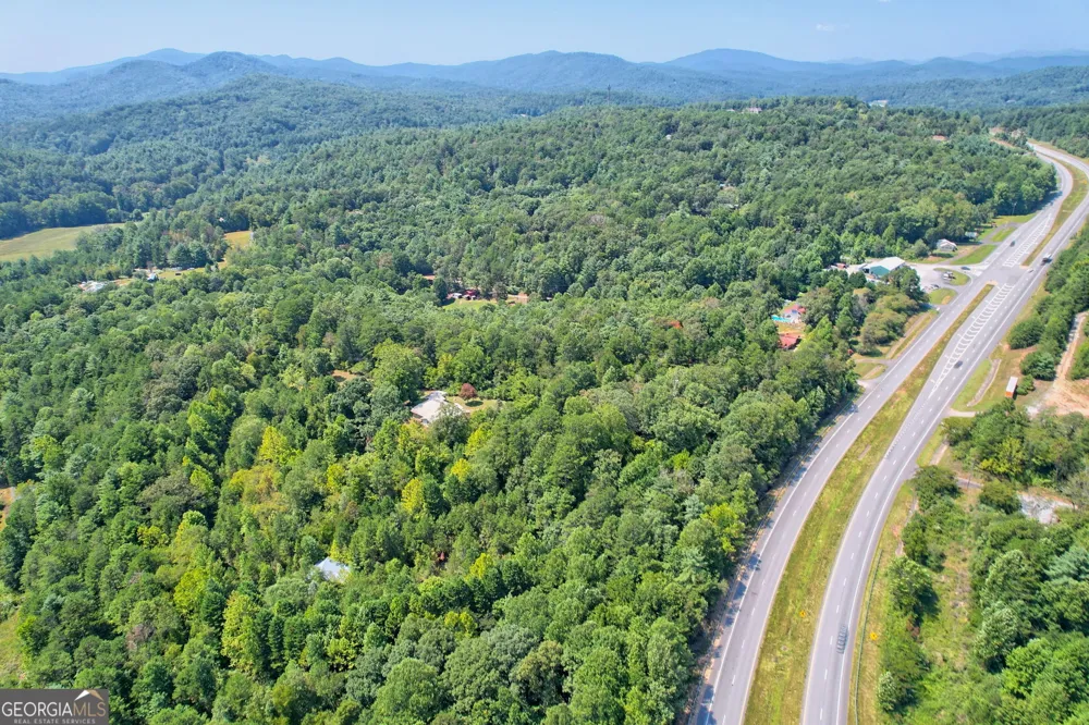 23 Tanglewood LN Lakemont, GA 30552