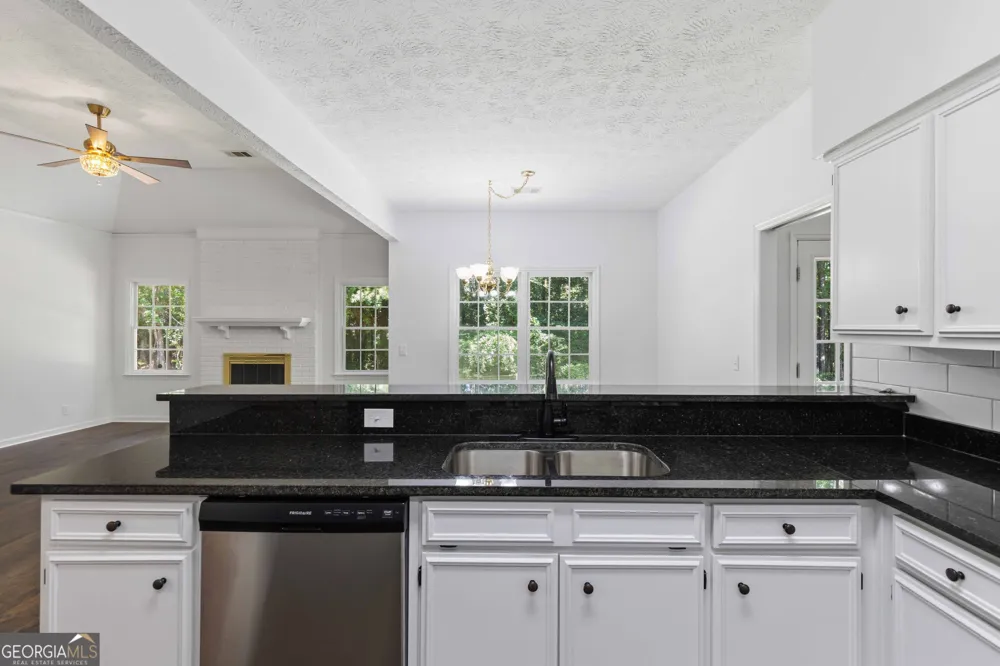 1107 Laurelwood RD Columbus, GA 31904