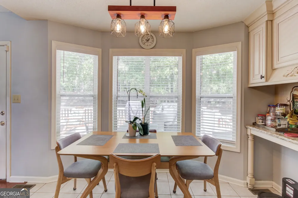 3314 Banks Mountain DR Gainesville, GA 30506