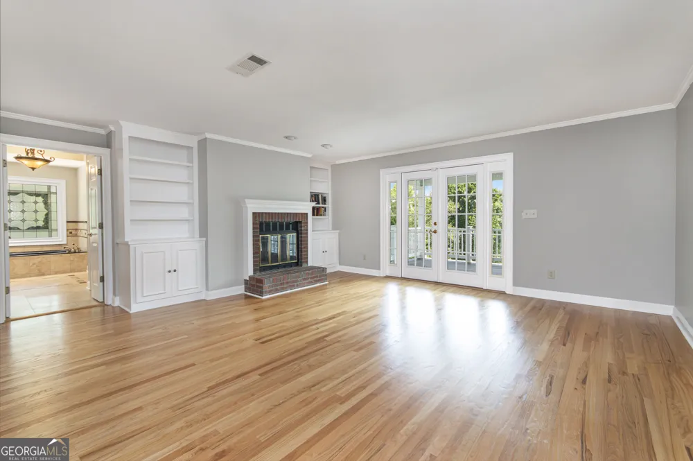 1985 Birmingham RD Alpharetta, GA 30004