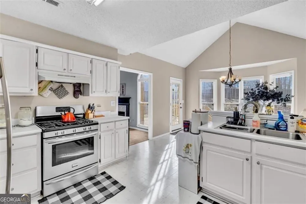111 Overlook Heights WAY Stockbridge, GA 30281