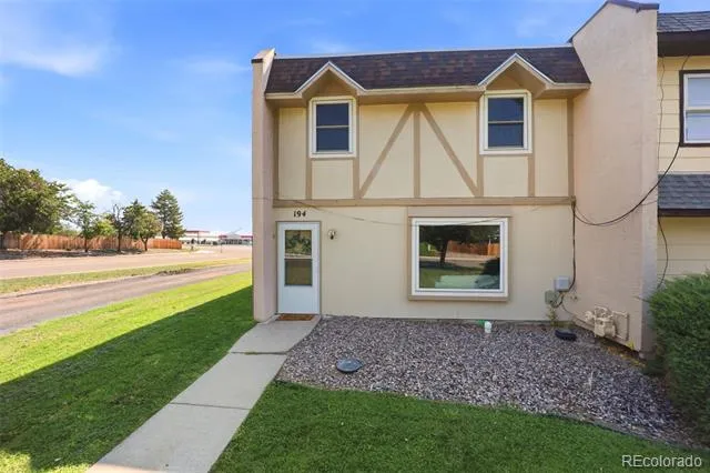 194 Gamble Lane Pueblo, CO 81001