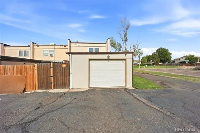 194 Gamble Lane Pueblo, CO 81001