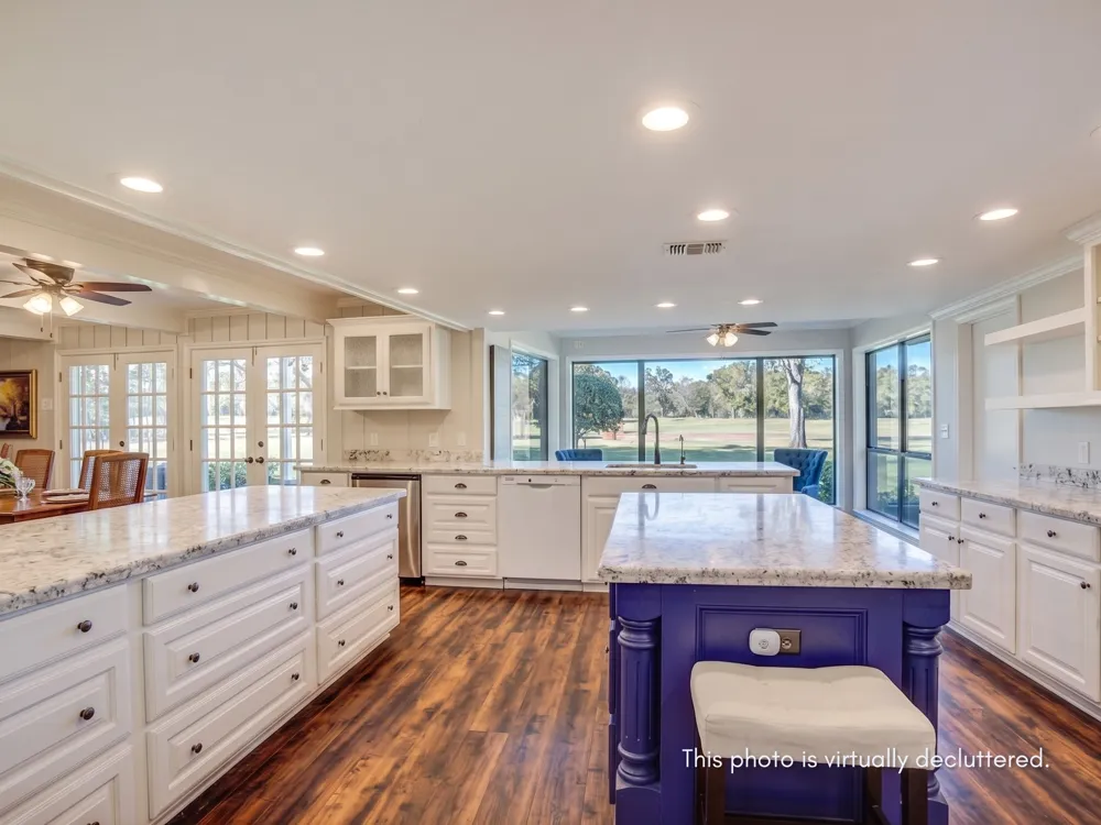 601 E Collard. Street Madisonville, TX 77864