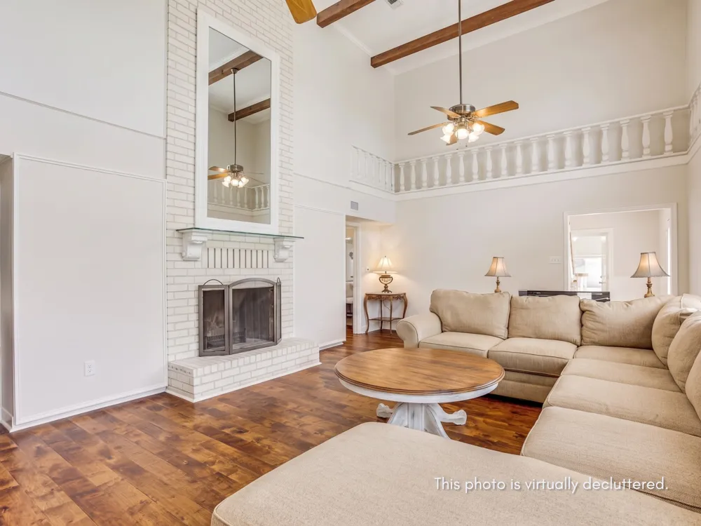 601 E Collard. Street Madisonville, TX 77864